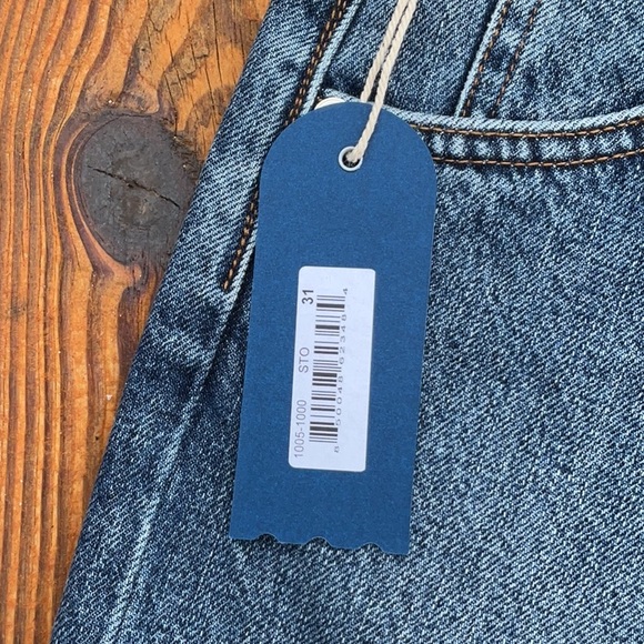 NWT Daily Blue by AG Mid Wash Jeans Style Love Pleated Straight Leg Sizes 27/31 - Picture 6 of 14